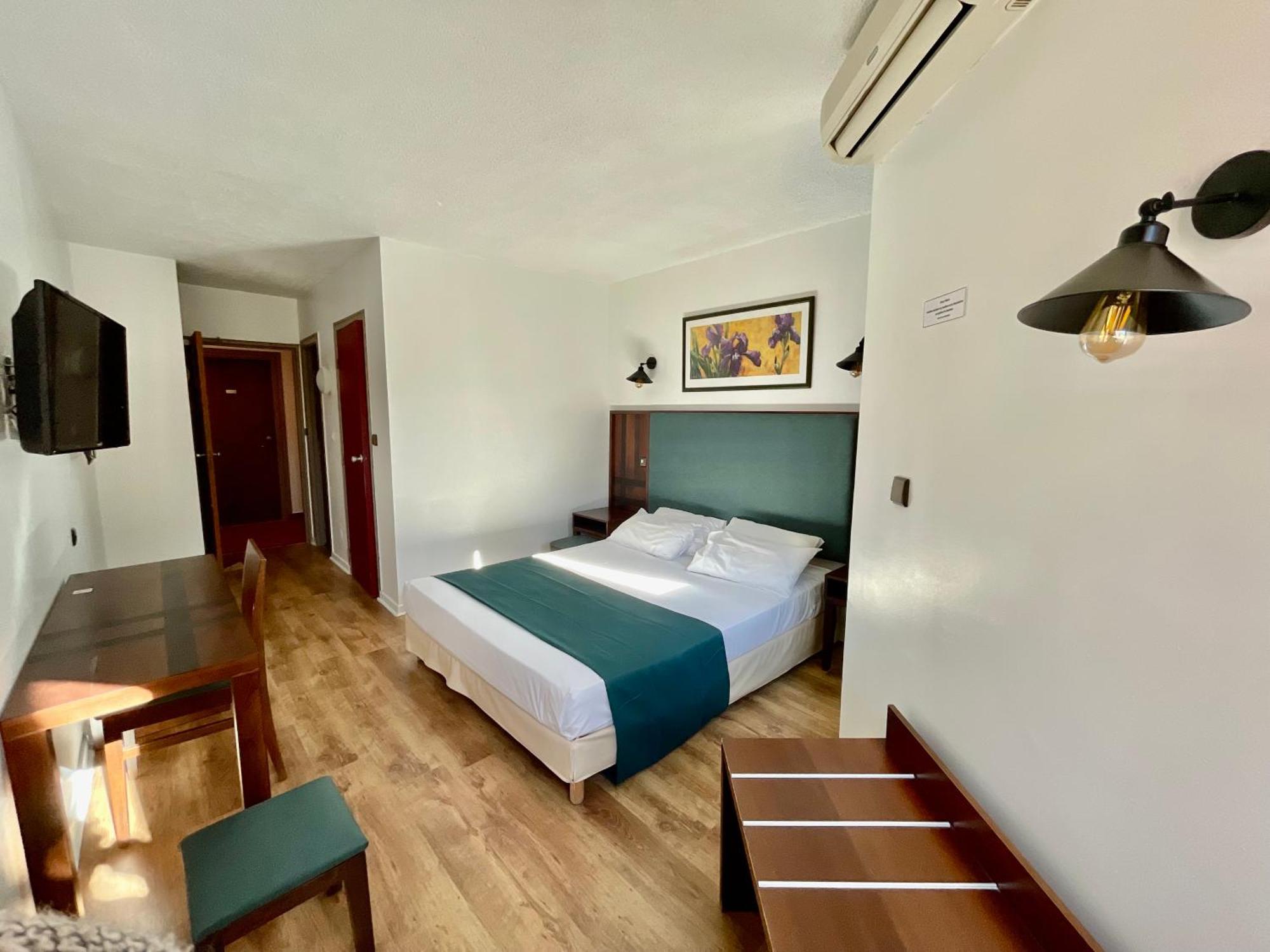 Tropic Hotel Rivesaltes Exterior photo